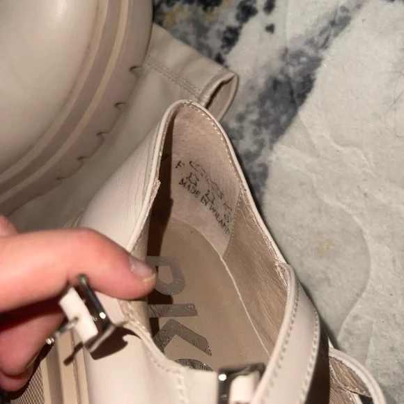 Pauline Style Shoes - Picture 6 of 7